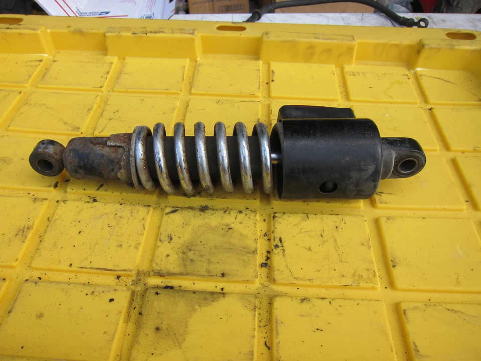 Yamaha XS1100 1979 amortiguador trasero Foto 3 de 4