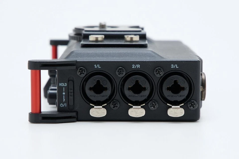 TASCAM DR-70D 4-Channel Audio Recording Device Portable Field Recorder Black - Image 2 of 4