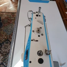 Jack A4 Industral Sewing Machine With Table