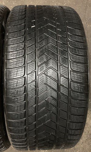 2 Winterreifen Pirelli Scorpion TM Winter MO1 325/35 R22 114W M+S RA1195 - Bild 2 von 3