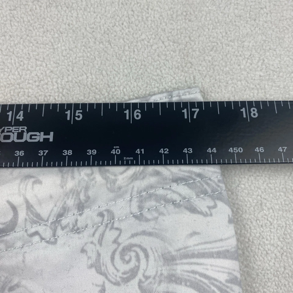 Pantalones Cortos de Board MMA Elite Traje de Baño Blanco Negro Calaveras Talla Mediana Cordón Gimnasio Foto 3 de 4