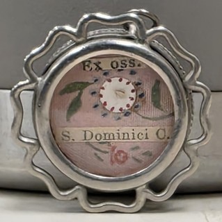first class relic of St. Dominic de Guzman (Sancti Dominici)