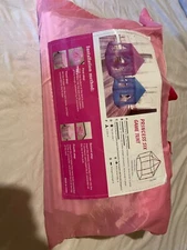  Preowned beautiful Unbranded princess tent  with carrying bag- perfect for Play