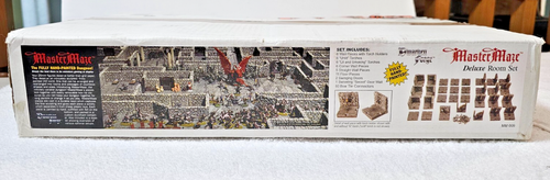 Dwarven Forge Master Maze MM-009 Deluxe Room Set NIB Resin Torches OOP VTG - NEW - Picture 1 of 12