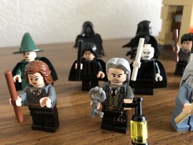 LEGO 4842 Harry Potter HOGWARTS CASTLE 4TH Ed Complete w/ Instructions Minifigs