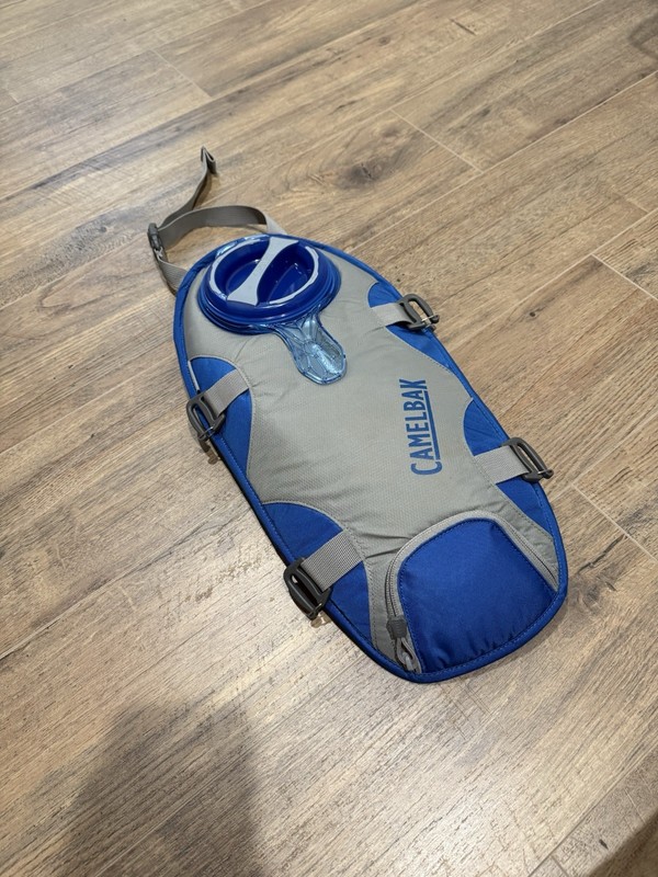 Camelbak Blue And Gray 3L Bladder And Sleeve