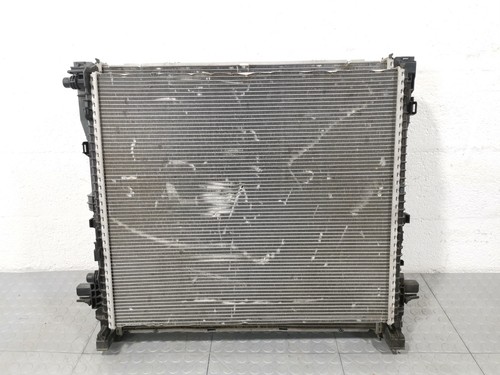 BMW X5 G05 Front Water Coolant Cooling Radiator With Cooling Fan OEM - Picture 2 of 8