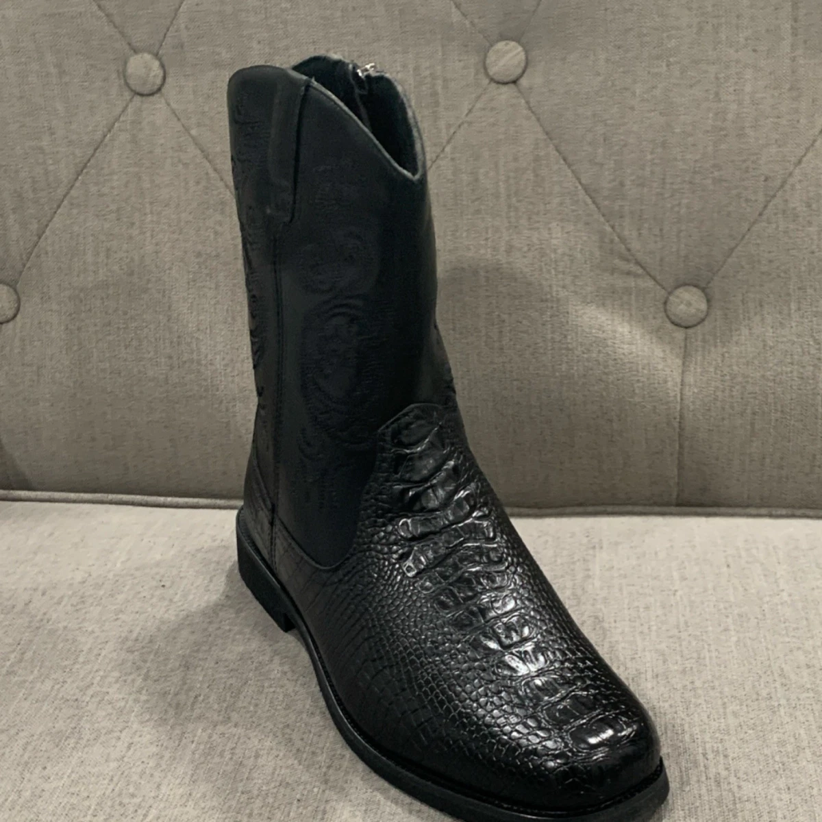 Unbranded Animal Print Leather Boots for Men for Sale | Shop  display picture 2