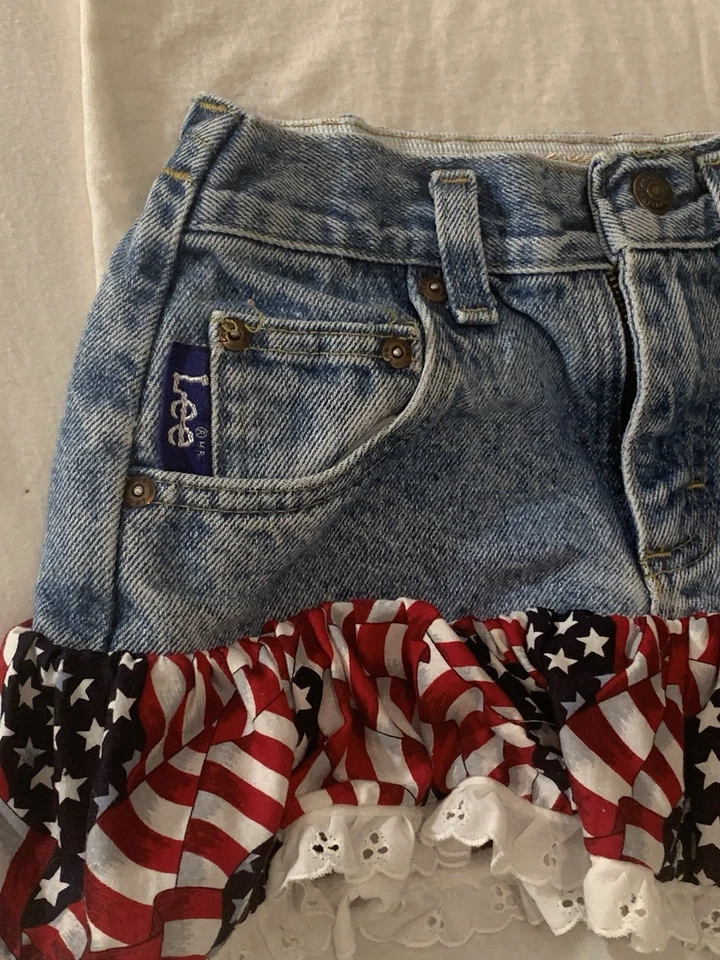 Kiddie Korral Vintage Size 5 Patriotic American Flag Ruffle Denim Skirt & T set - Image 3 of 4