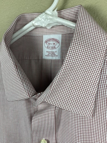 Camisa de vestir Brooks Brothers para hombre sin hierro ajuste regular talla 16,5 - 35 roja blanca - Imagen 4 de 9