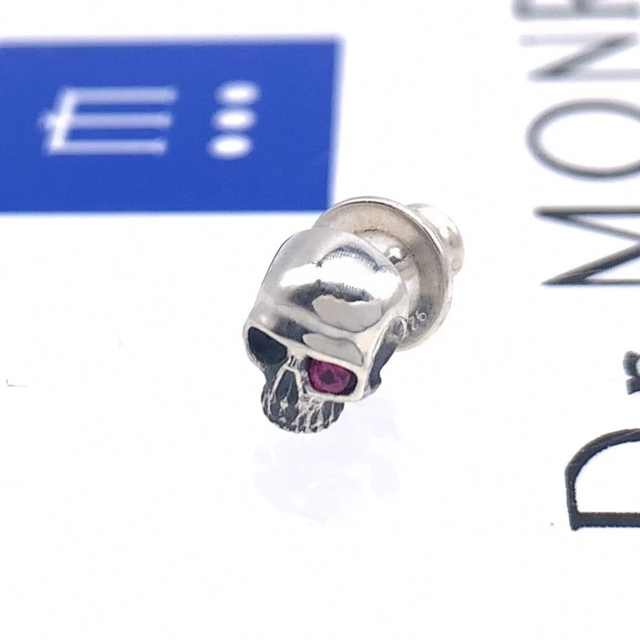 Pendientes calavera hombre, plata esterlina, rubí, pendientes moteros hombre, pe30 Foto 3 de 4