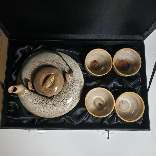 Bombay Company Porcelain Tea Set with 4 Teapot Cups New eBay