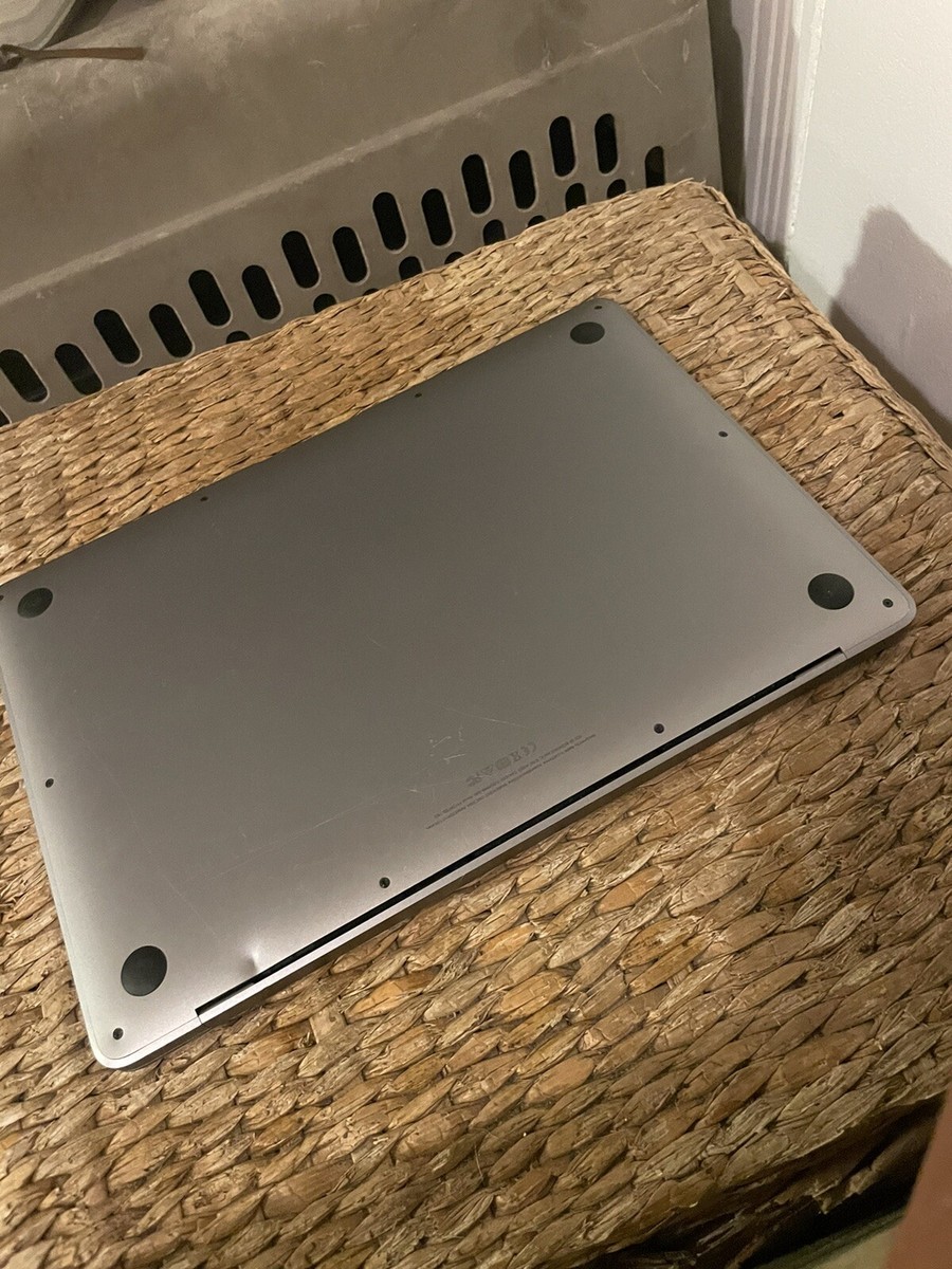 MacBook Air 13