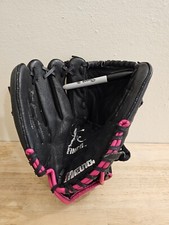 Mizuno Jenny Finch GPP 1105F1 Black / Pink Leather Softball Glove Mitt LHT 11"