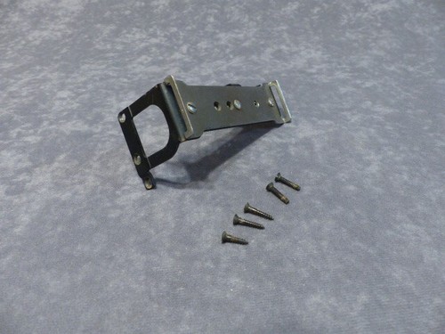 GRAFLEX FLASH HANDLE BRACKET W/SCREWS - SPEED-CROWN-CENTURY - KALART RANGEFINDER - Picture 2 of 4