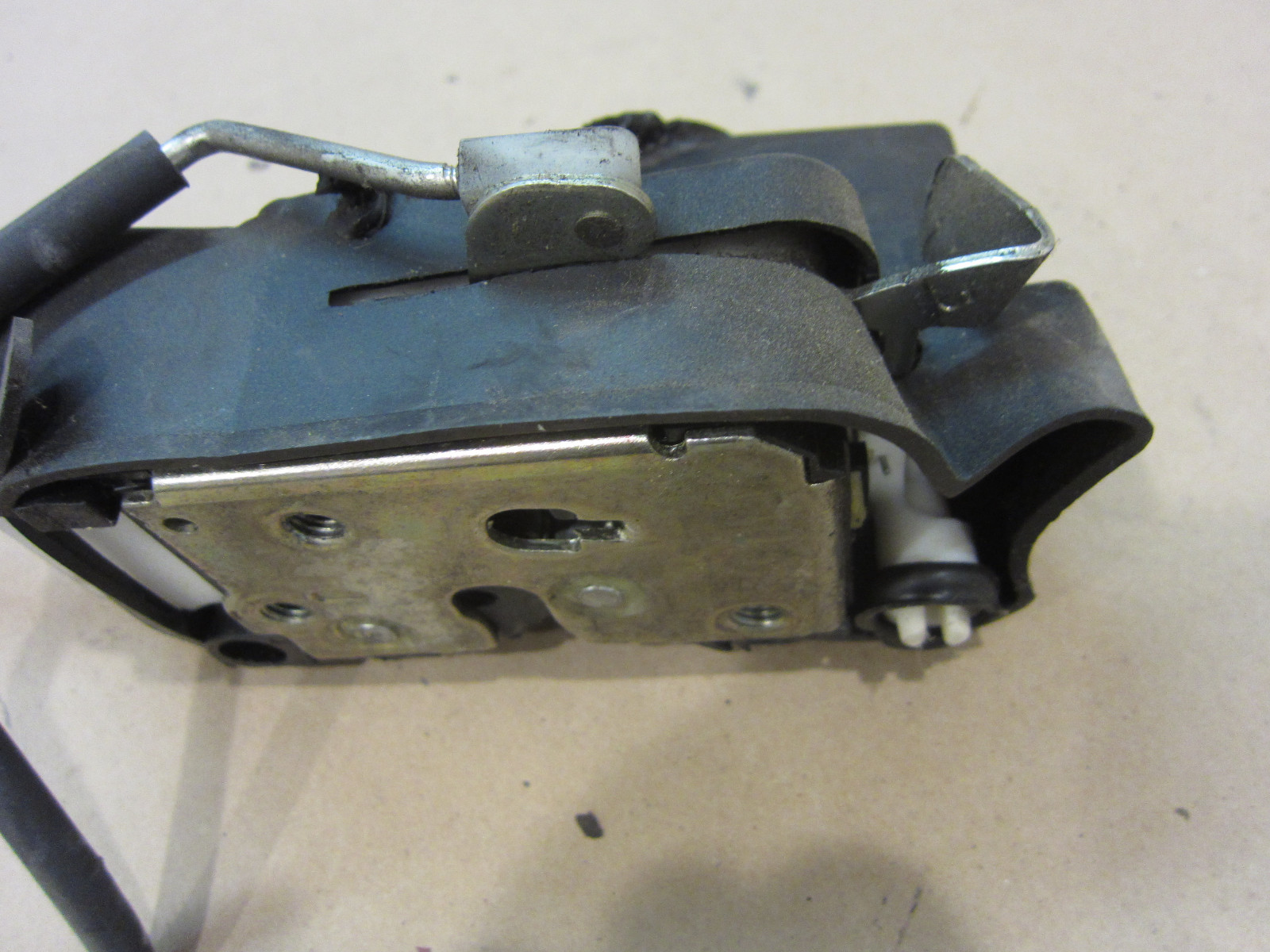 Maserati Quattroporte - LH Rear Door Lock - P/N 68206300