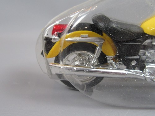 B712 Maisto Cina Honda Valkyrie F6C Moto Gialla 1:18 Nuovo Sotto Blister - Foto 3 di 13