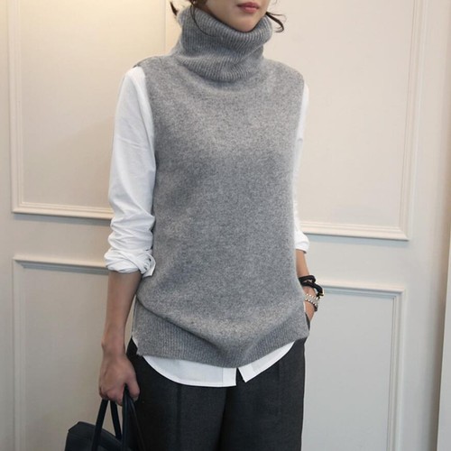 roll neck sleeveless jumper
