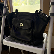 Coach Black Medium Shoulder Bag Detachable St...
