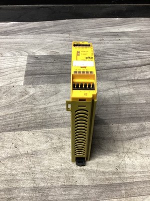 PILZ 773400 SAFETY RELAY MODULE PN0Z MI1P #132N115