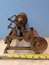 Ancien bureau des brevets modèle cadre laiton machine gaufrage piercing banque tissage