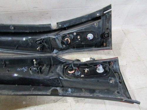 Mitsubishi Grandis NA4W Tail Lights Rear Lamps set JDM - Picture 7 of 7