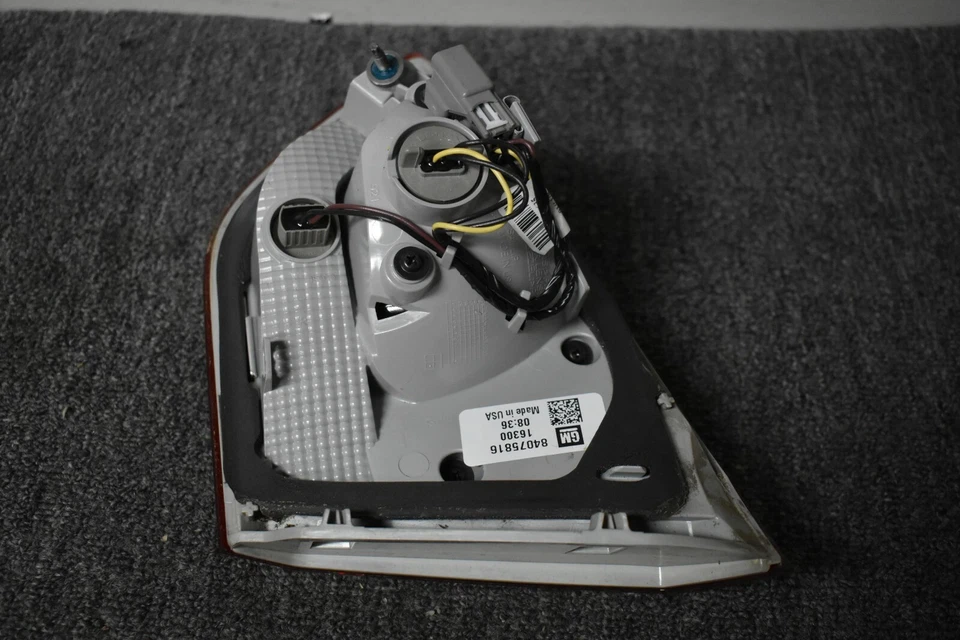 Chevrolet Cruze 2016-2017 lámpara de respaldo izquierda fabricante de fábrica Foto 4 de 4