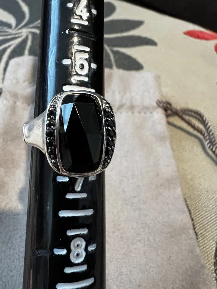 Anillo fino de bambú John Hardy de plata de ley, zafiro negro y calcedonia, 6,5 Foto 4 de 4