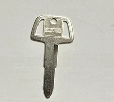 1 Key Blank For Mitsubishi DC3 321819 OEM