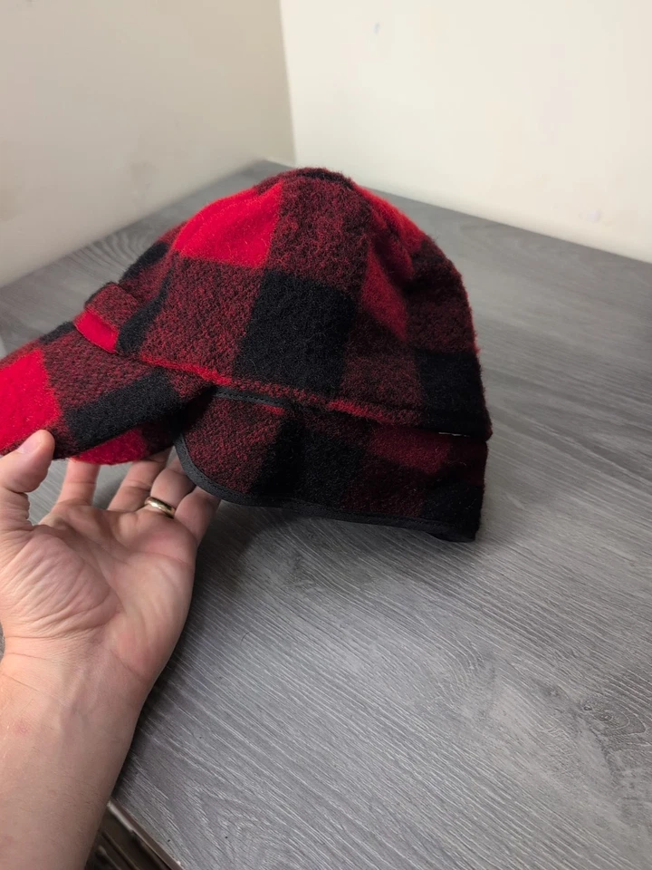Sombrero trampero a cuadros búfalo rojo y negro con cubierta para orejas Foto 4 de 4