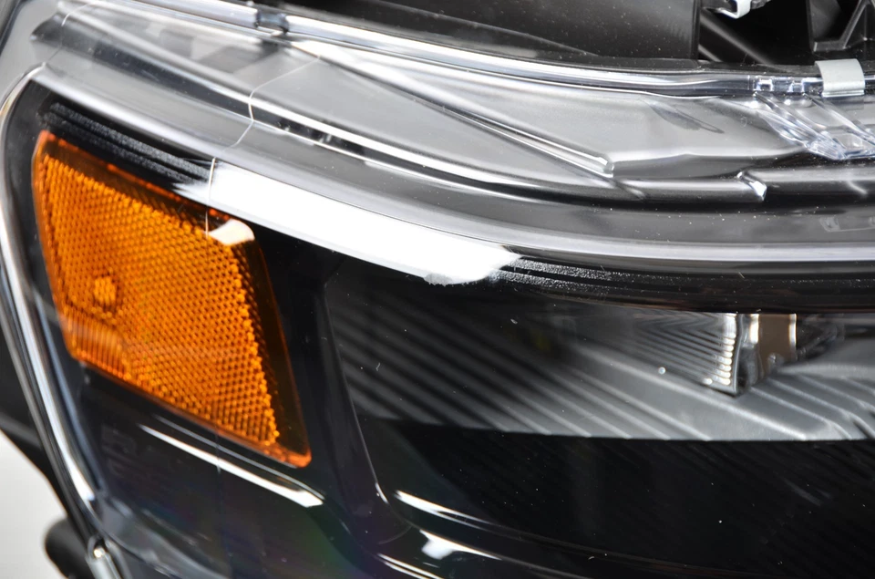 Dodge Ram 1500 2025 faros negros lado derecho del pasajero LED OEM Foto 4 de 4