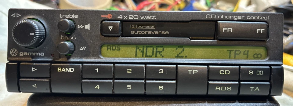 Philips VW Gamma IV Autoradio + Code 1H0035186 Voll Funktionsfähig 902221588711 - Bild 4 von 4