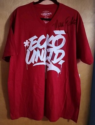 Marc Ecko Unltd Autographed T-shirt   New w tags Red Mint 2XL V Neck 