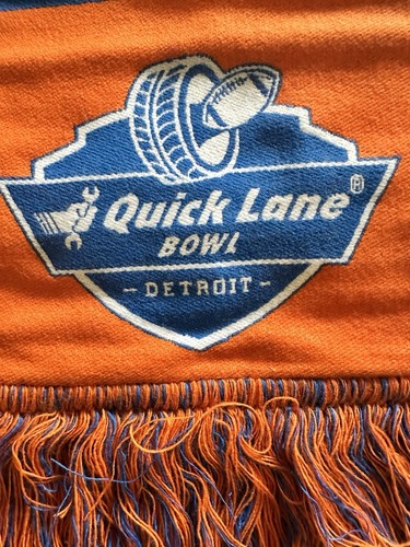 (2) Quick Lane Bowl Ford Field orange blau weiß Erwachsene Schal & (1) Mütze NEU - Bild 2 von 6