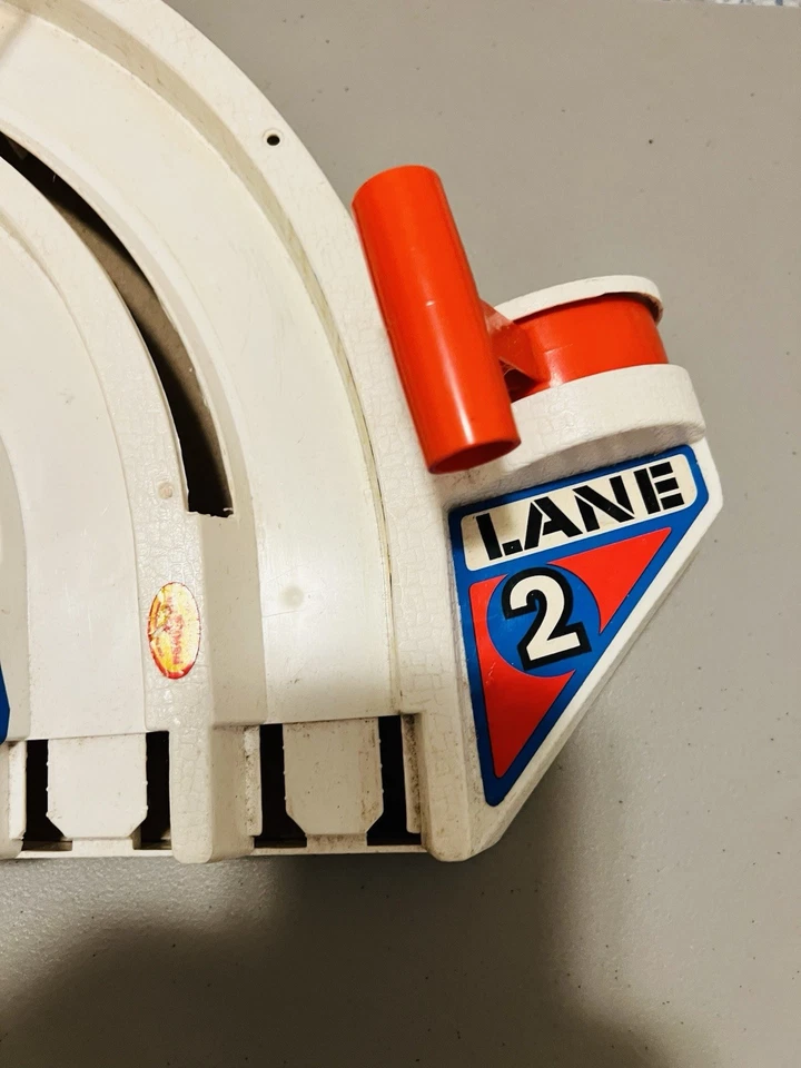 1974 Mattel Hot Wheels Flying Colors  Complete Thunder Shift 500 Track Rare Red! - Image 4 of 4