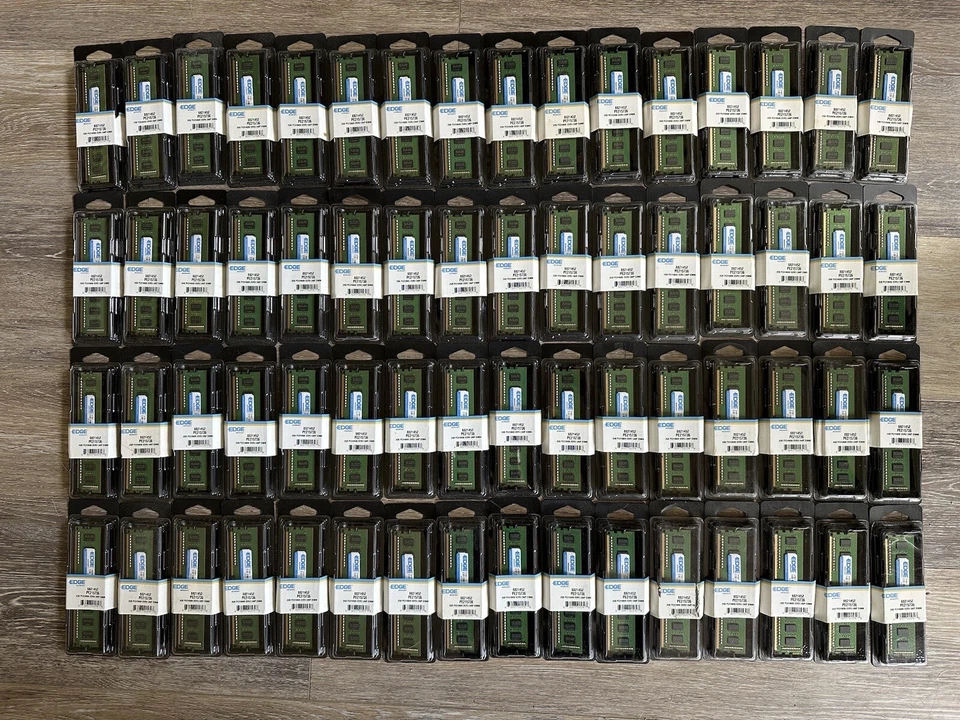 Edge Memory PE215736 2GB DDR3 SDRAM Memory Module - 2GB (1 x 2GB) - 64 Piece Lot - Image 3 of 4