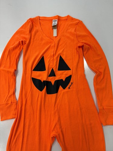 PINK Victoria's Secret Halloween Pumpkin One Piece Long Sleeve Pajama Size M NEW - Picture 5 of 9
