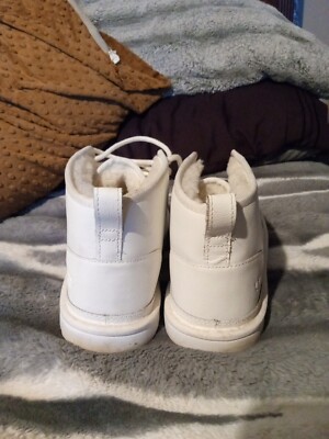 UGG MEN display picture 2