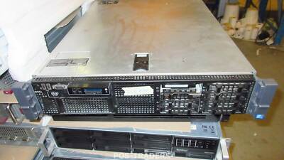DELL 33P6Y PowerEdge R710 SERVER XEON QUAD CORE 2,4GHZ / 2GB RAM / 600GB HDD