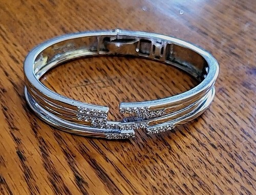 Belle Etoile Sterling Silver Bangle Bracelet 925