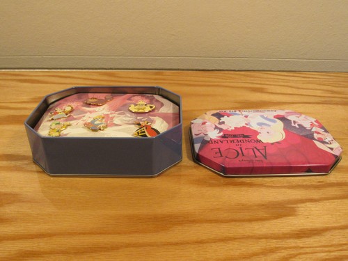 Disney Commemorative 6 Pin Set Alice in Wonderland 1951-1996 - Picture 18 of 22