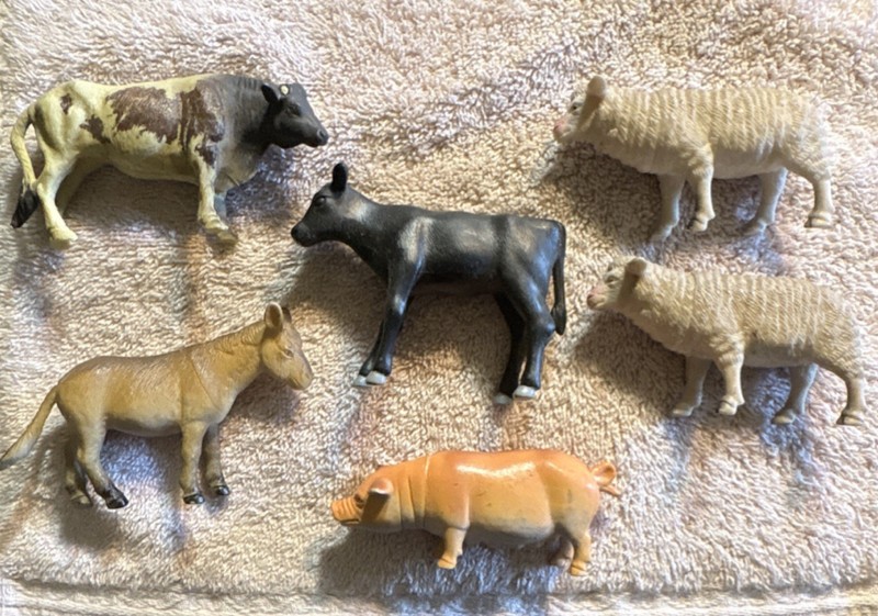Farm Animal Cow,Calf, Pig,Sheep(2), Donkey Plastic Figurine Collectible Lot (6) 