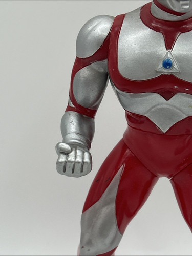 VINTAGE Bandai 1990 ULTRAMAN GREAT Ultraman Series Figure Red and Silver - Picture 4 of 19
