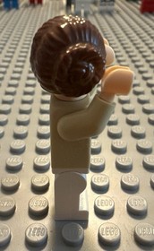 NEW LEGO 4504 - STAR WARS - Princess Leia (Hoth Outfit) - MINI FIG Figure