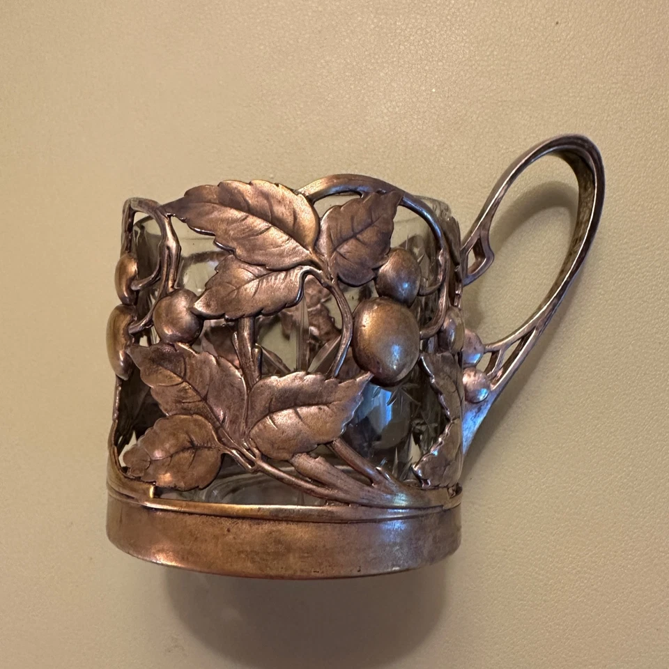 Antiguo soporte de vidrio de té WMF Art Nouveau, 2 tonos cerezas de astilla plato latón Foto 4 de 4