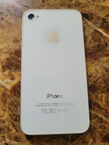 Apple iPhone 4 Bundle 2 Pcs One Disable The Other One Unlocked - Photo 8 sur 8