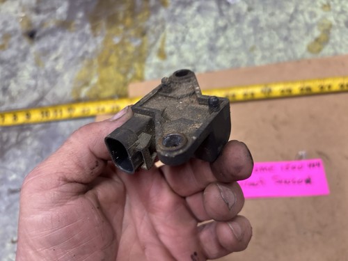 1999-2002 GM 1500 4X4 Front Sensor - Picture 6 of 11
