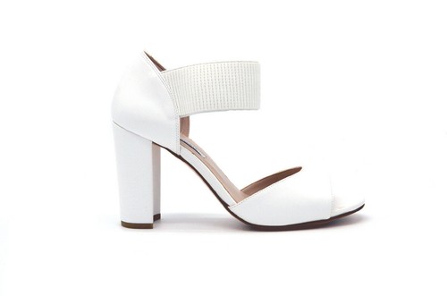Sandalo con tallone chiuso | eBay