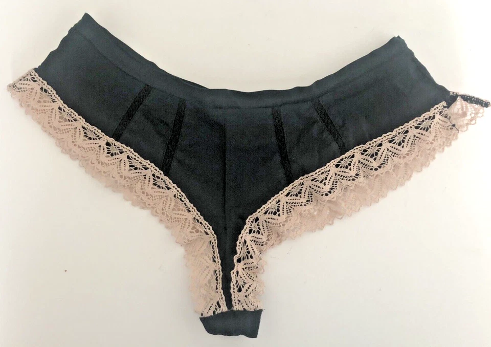 New ELLE MACPHERSON INTIMATES Sz M Black Tap Pants CROCHET LACE PANTY Panties - Image 3 of 4