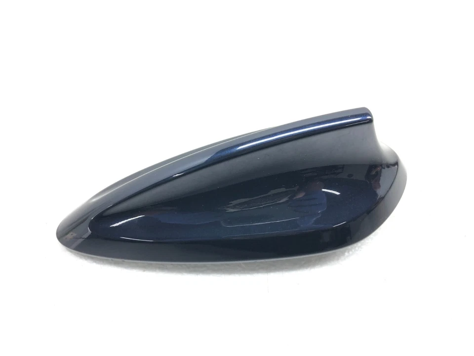 BMW 750i 2016-2019 antena aleta de tiburón con cubierta OEM Foto 2 de 4